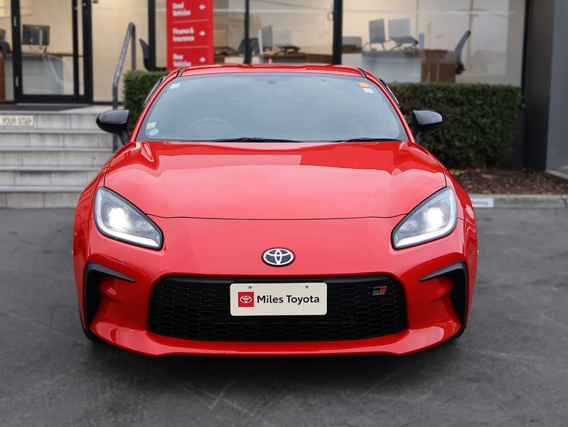 2025 Toyota GR86 RZ 2.4 Petrol 2 Dr Coupe 6A 2WD image 2