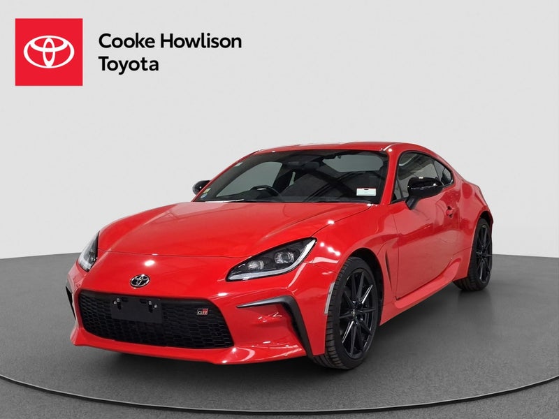 2025 Toyota GR86 RZ image 3