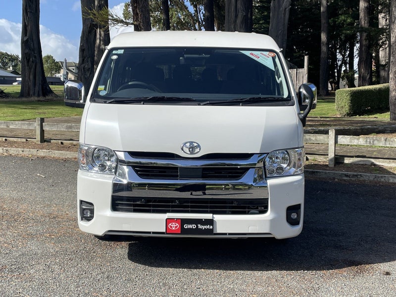 2025 Toyota Hiace 10 Seater 4 Dr Van 2WD Auto image 2