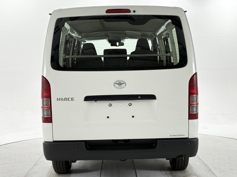 2025 Toyota Hiace 2.0 Petrol DX image 3