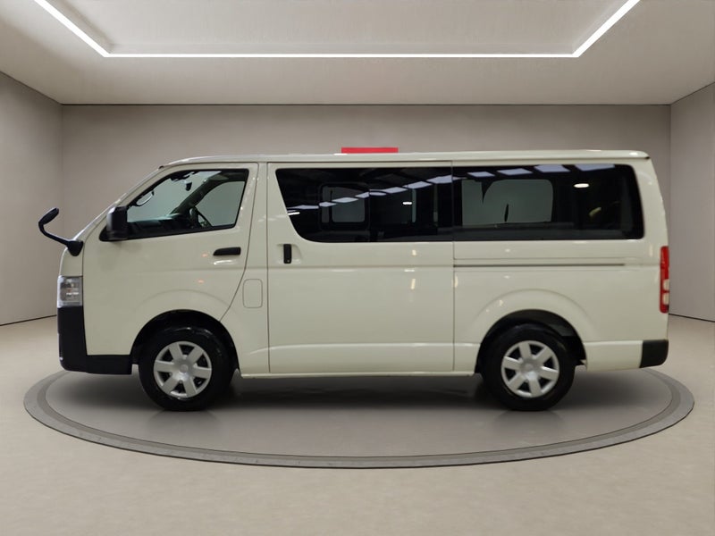 2025 Toyota Hiace 2.0L Petrol DX Long Van image 5