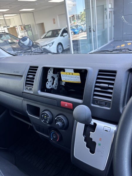 2025 Toyota Hiace 2.0P DX Long GL Package 6 SEATER image 4