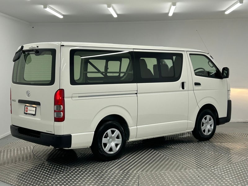 2025 Toyota Hiace 2.0P DX Long Van image 3