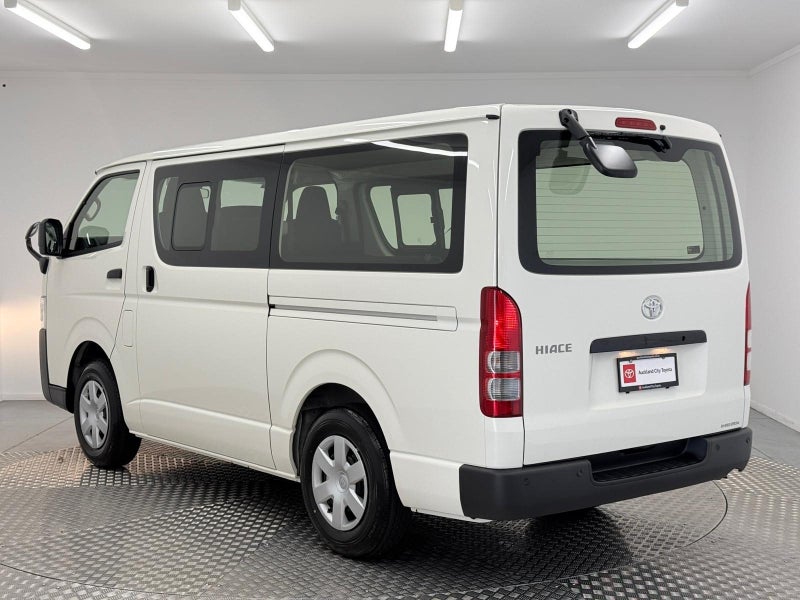 2025 Toyota Hiace 2.0P DX Long Van image 5