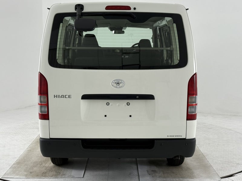 2025 Toyota Hiace 2.0P DX Long Van image 3