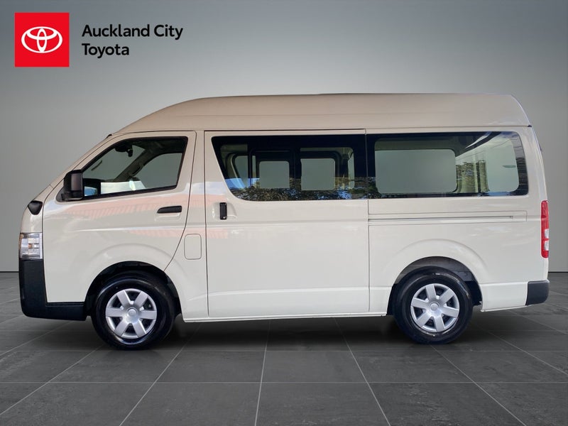 2025 Toyota Hiace 2.0P DX Long Van image 4