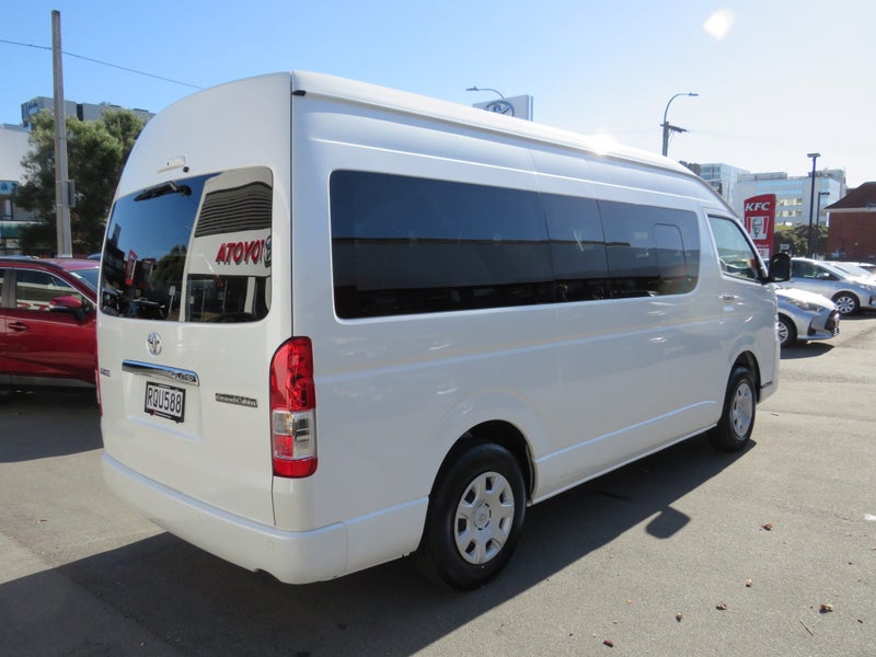 2025 Toyota Hiace 2.7 Petrol Grand Cabin 10 Sea... image 4