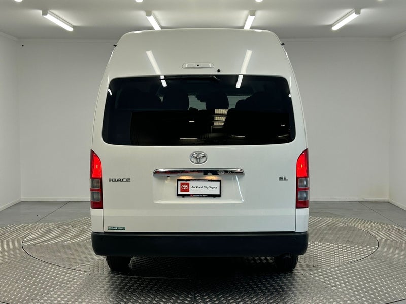 2025 Toyota Hiace 2.7P 12 SEATER 4WD image 4