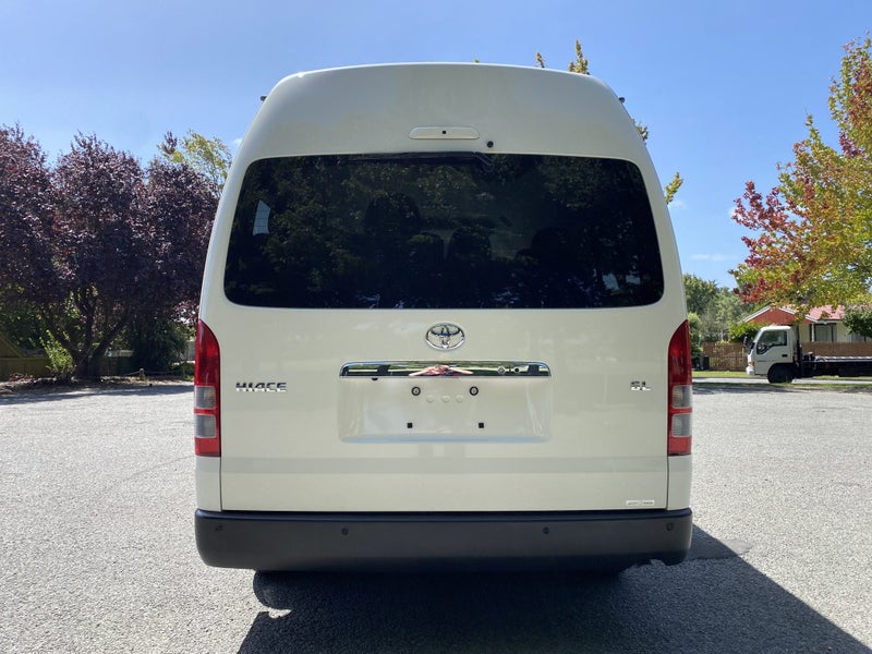 2025 Toyota Hiace 2.7P 4WD CVT image 4