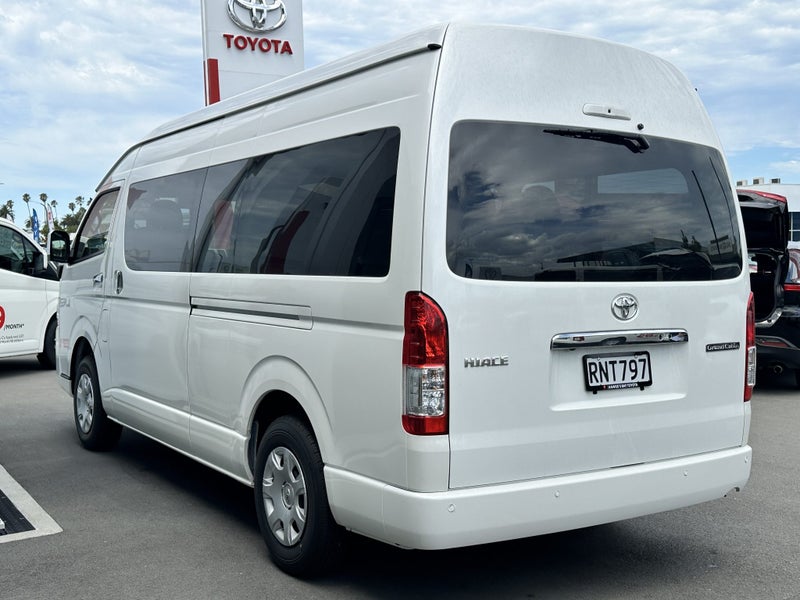 2025 Toyota Hiace 2.7P 4WD Grand Cabin 10seat image 5