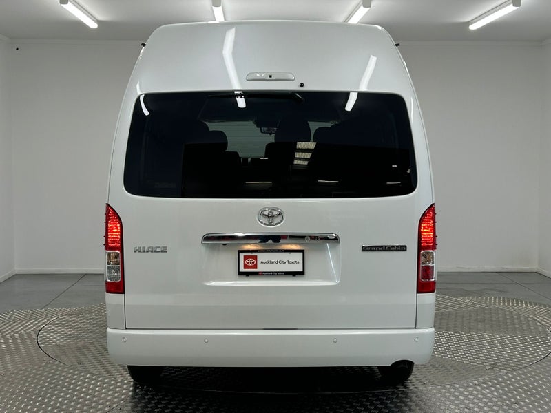 2025 Toyota Hiace 2.7P Grand Cabin 10 Seater image 4