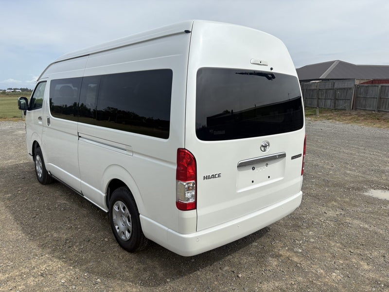 2025 Toyota Hiace 2.7P Grand Cabin 10 Seater 4... image 2