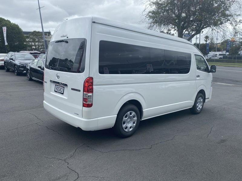 2025 Toyota Hiace 2.7P Grand Cabin 10 Seater 4... image 2