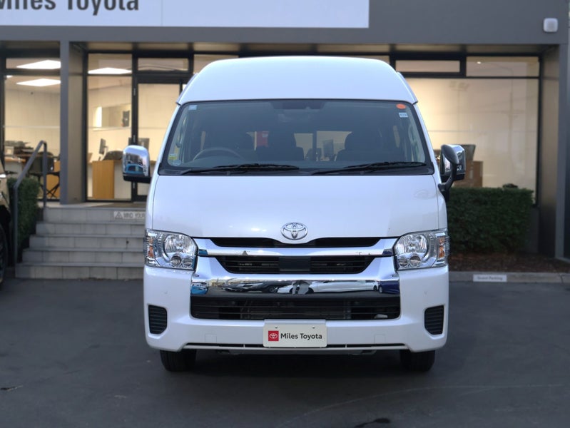 2025 Toyota Hiace 2.7P Grand Cabin 10 Seater 4W... image 2