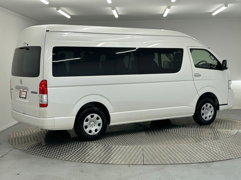 2025 Toyota Hiace 2.7P Grand Cabin 10 Seater 4WD image 3