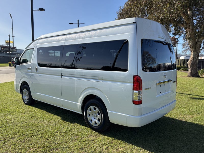 2025 Toyota Hiace 2.7P Grand Cabin 10 Seater Au... image 5