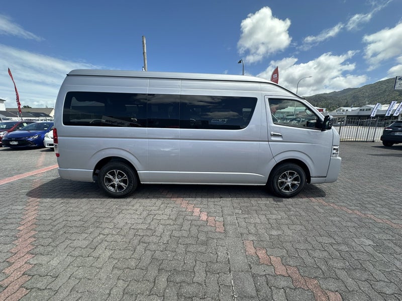 2025 Toyota Hiace 2.7P Grand Cabin 2WD 4 Dr Wag... image 2