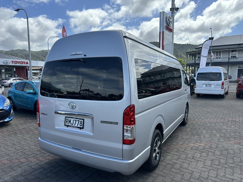2025 Toyota Hiace 2.7P Grand Cabin 2WD 4 Dr Wag... image 4