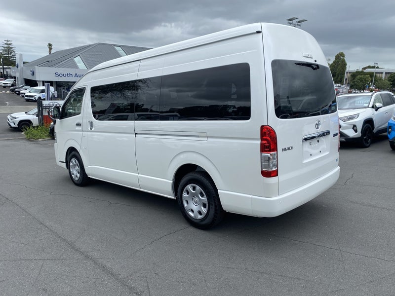 2025 Toyota Hiace 2.7P Grand Cabin 2WD image 5