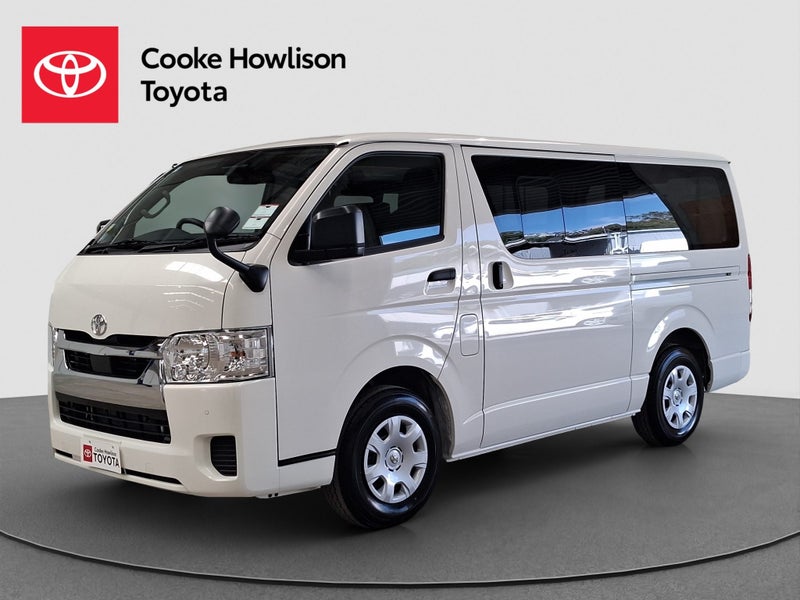 2025 Toyota Hiace 2.8D 2WD image 3