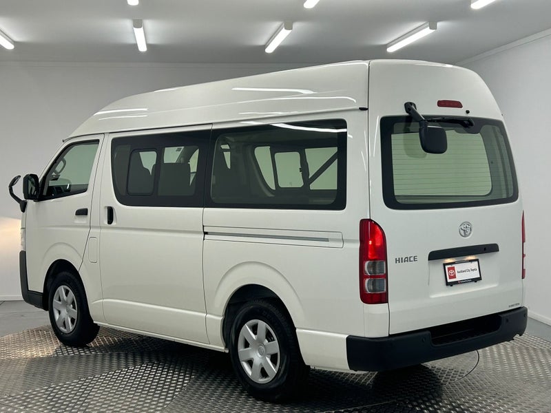 2025 Toyota Hiace 2.8D DX image 5