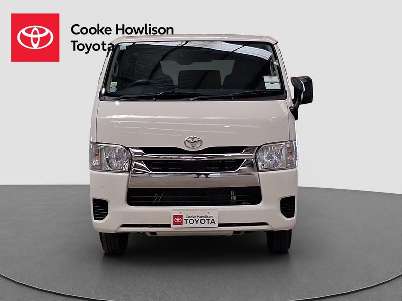 2025 Toyota Hiace 2.8D Van 4WD image 2