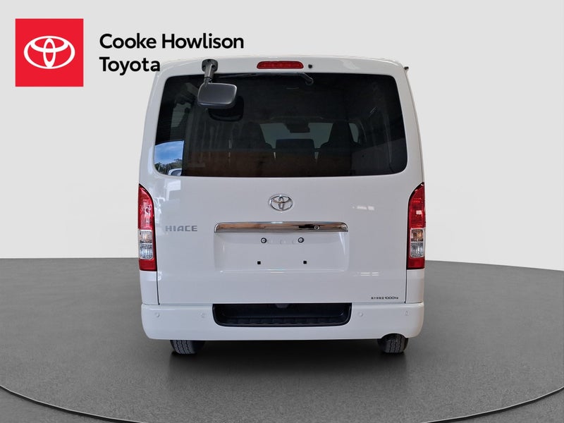 2025 Toyota Hiace 2.8D Van 4WD image 5