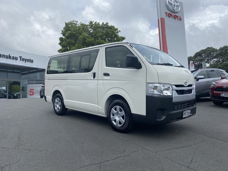 2025 Toyota Hiace 6 seats image 1