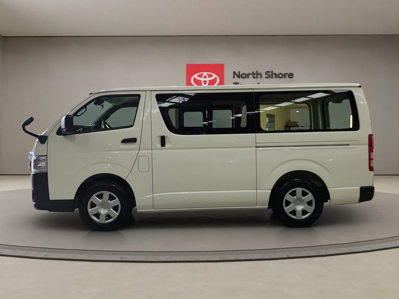 2025 Toyota Hiace DX 2.0L Petrol Long Van 2WD image 4