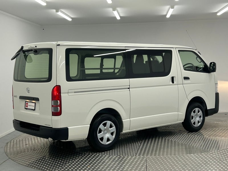2025 Toyota Hiace DX 2.8D 4WD image 3
