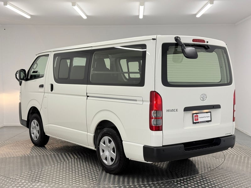 2025 Toyota Hiace DX 2.8D 4WD image 5