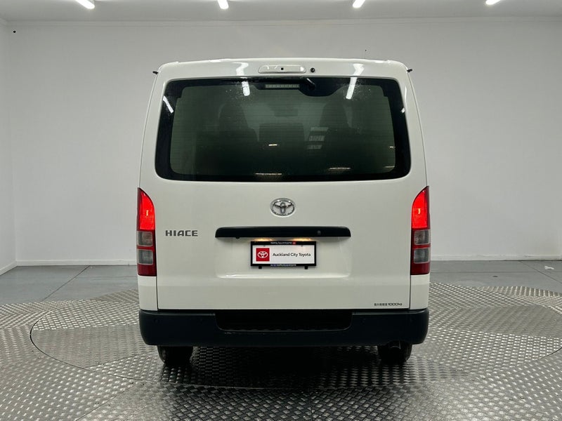 2025 Toyota Hiace DX 2.8D 4WD image 4