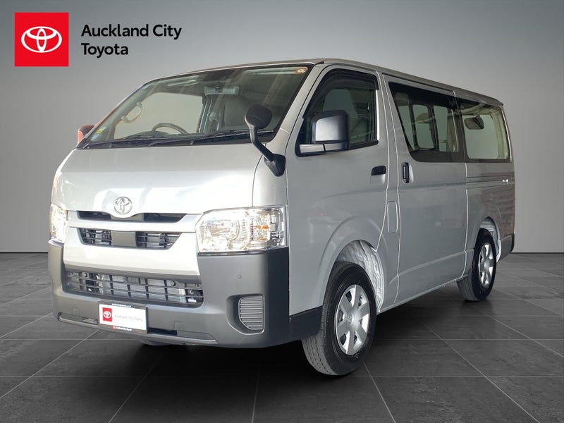 2025 Toyota Hiace DX Long 2.8D 5Dr Van 6A 4WD image 3