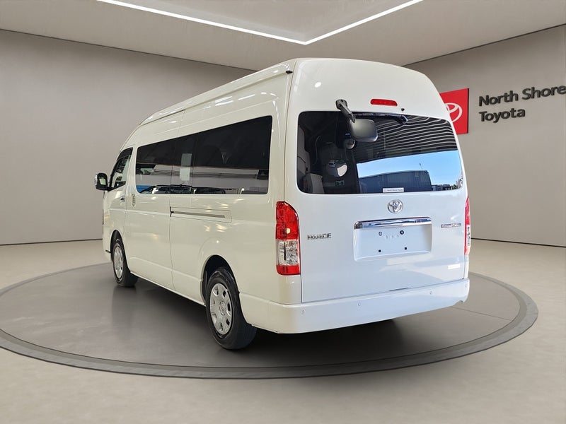 2025 Toyota Hiace Grand Cabin 2.7L Petrol FWD Van image 5