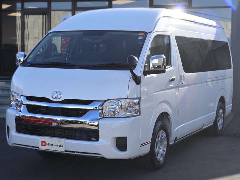 2025 Toyota Hiace Grand Cabin Petrol 10 Seater 4WD image 3