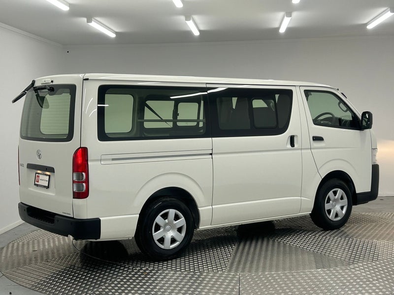 2025 Toyota Hiace Petrol DX Van image 3