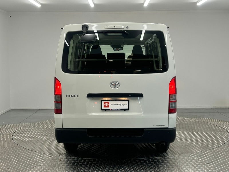 2025 Toyota Hiace Petrol DX Van image 4