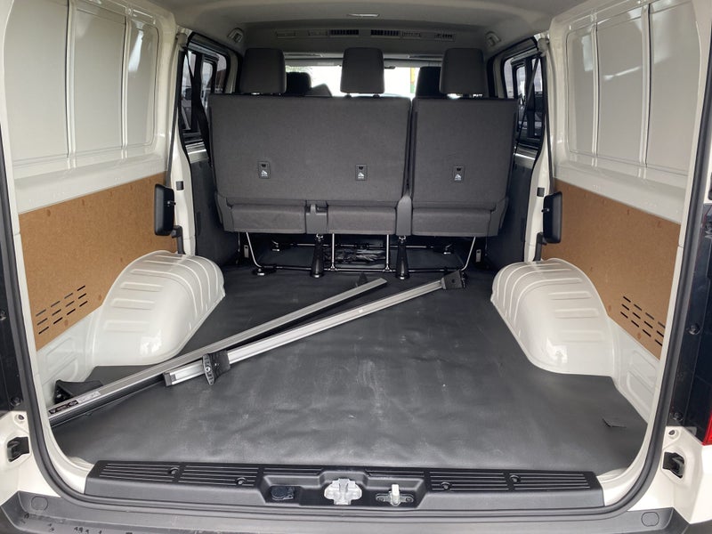 2025 Toyota Hiace ZR 2.8DT 6AT RWD HVN/5D/5S image 5