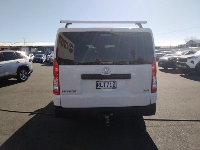 2025 Toyota Hiace ZR 2.8DT 6AT RWD HVN/5D/5S image 4