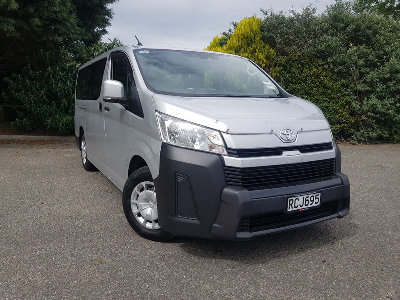 2025 Toyota Hiace ZR 2.8DT 6MT RWD GVN/5D/2S image 1