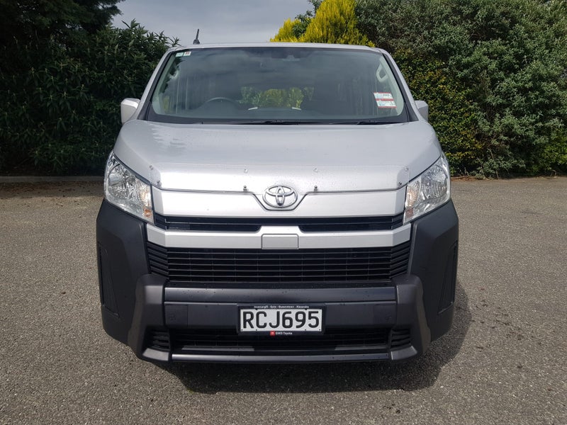 2025 Toyota Hiace ZR 2.8DT 6MT RWD GVN/5D/2S image 2