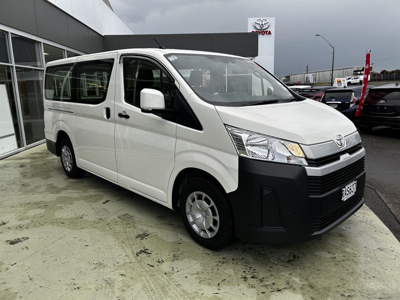 2025 Toyota Hiace ZR 2.8DT Automatic RWD Van -... image 4