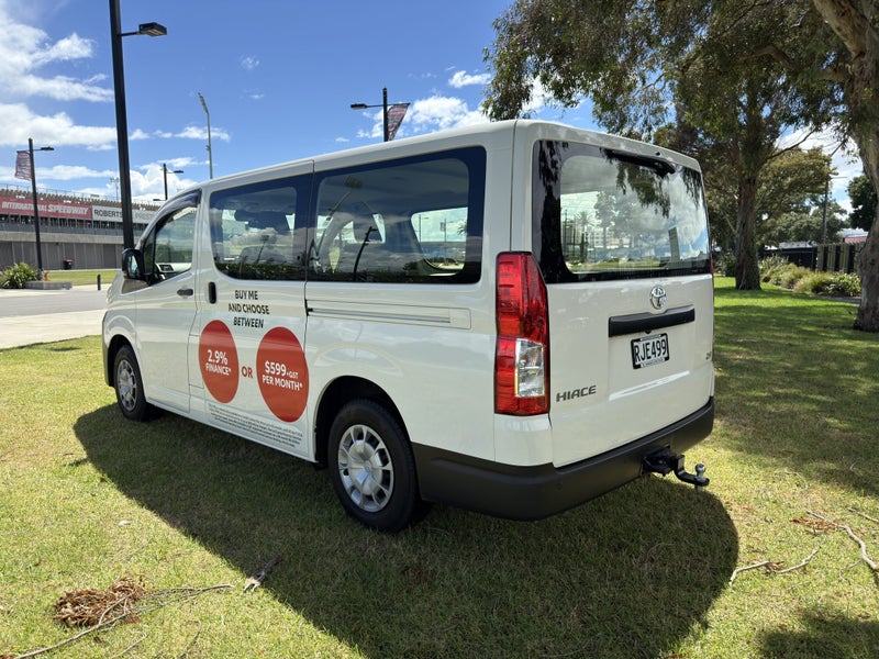 2025 Toyota Hiace ZR 2.8DT Automatic RWD Van -... image 5