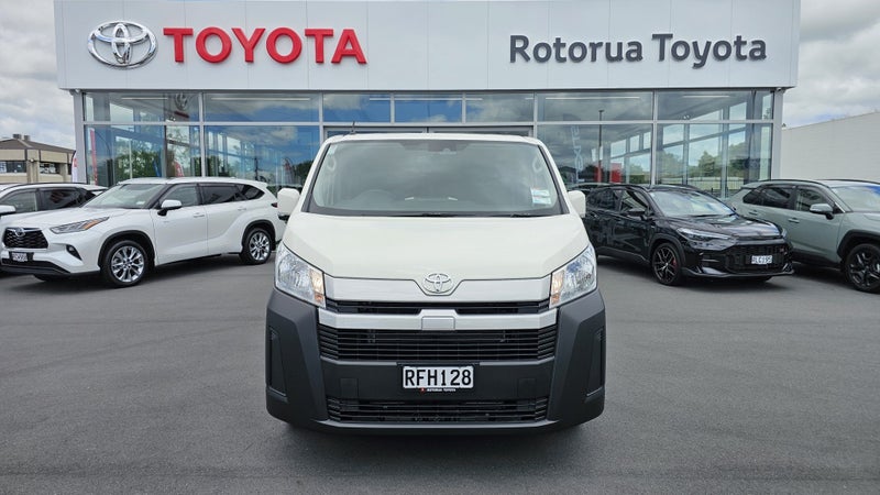 2025 Toyota Hiace ZR 2.8DT Barn Doors image 2