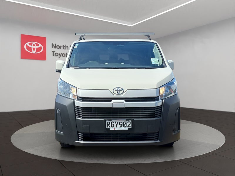 2025 Toyota Hiace ZR 2.8L Diesel Turbo Van image 2