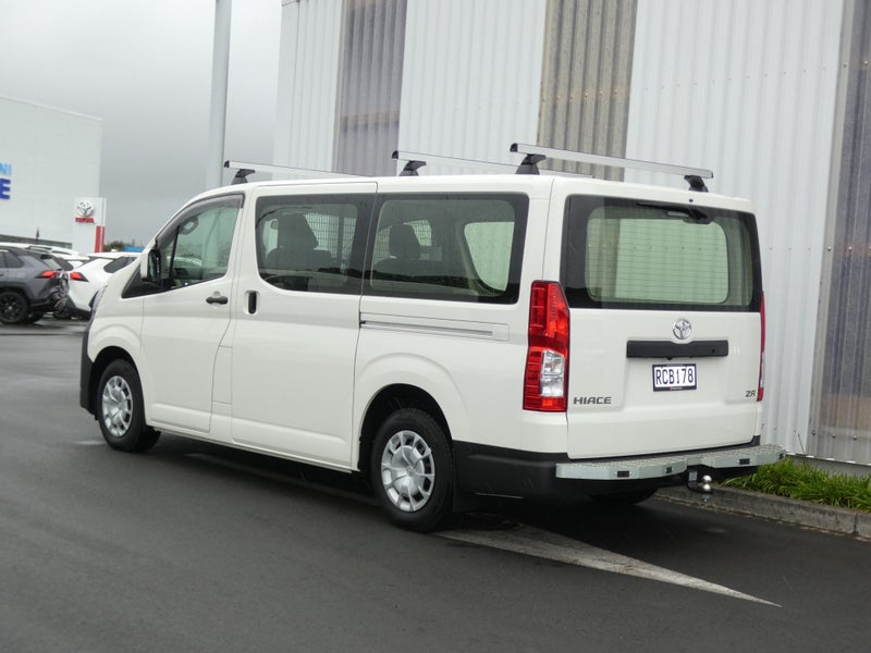 2025 Toyota Hiace ZR image 2