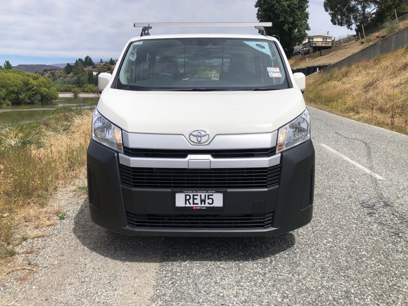 2025 Toyota Hiace ZR 6 Speed Manual Turbo Diesel image 2