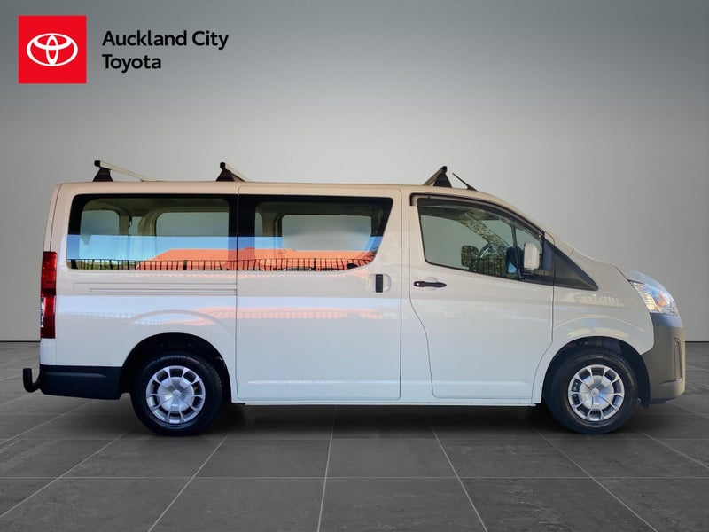 2025 Toyota Hiace Zr Gvn 2.8Dt/6At image 3