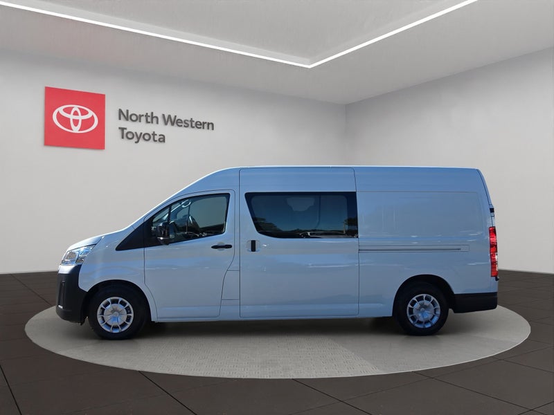 2025 Toyota Hiace ZX 2.8DT 6AT RWD PVN/6D/2S image 4