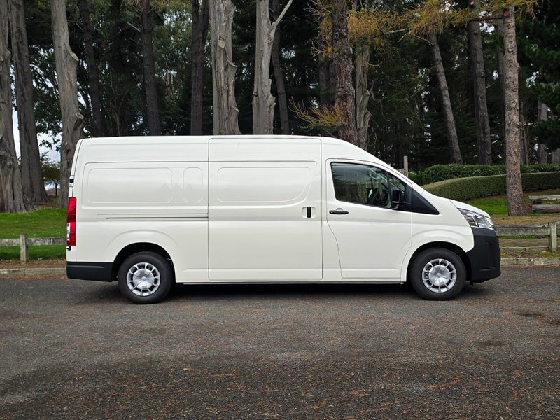 2025 Toyota Hiace ZX image 2